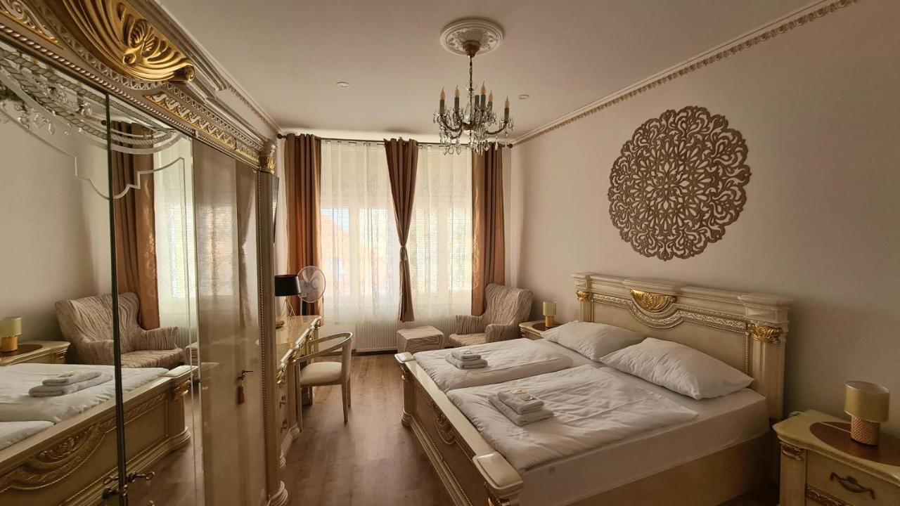 Hotel Union โลว์นี ภายนอก รูปภาพ