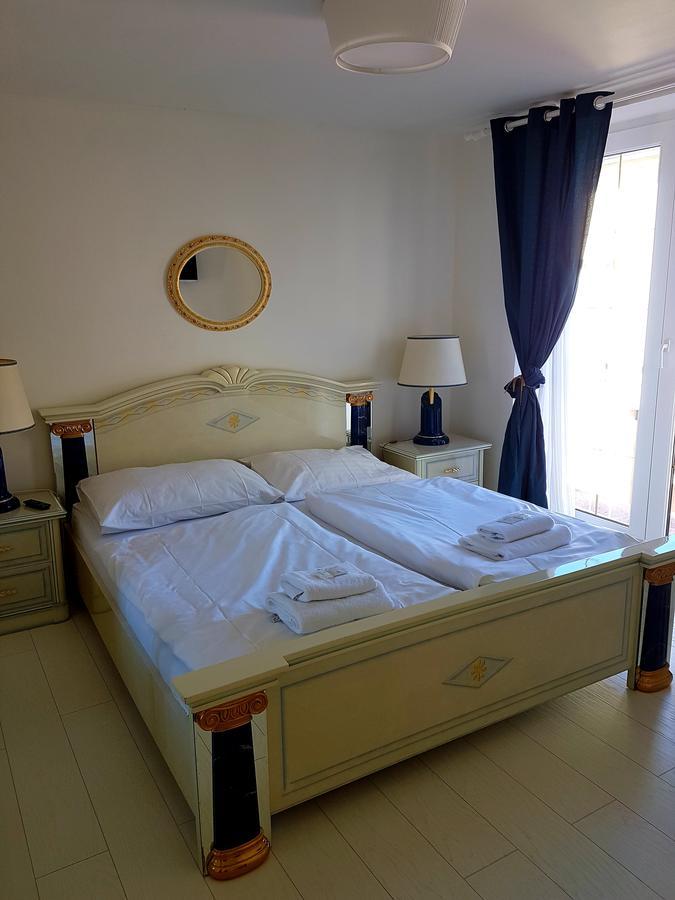 Hotel Union โลว์นี ภายนอก รูปภาพ